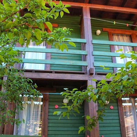 Эко-Комплекс Ахаца Sukhumi Exteriör bild